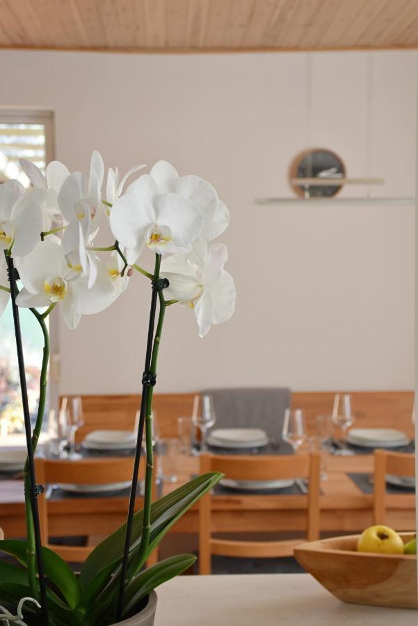 Holiday Home Znojmo W/ Wellness & Wine Eksteriør bilde