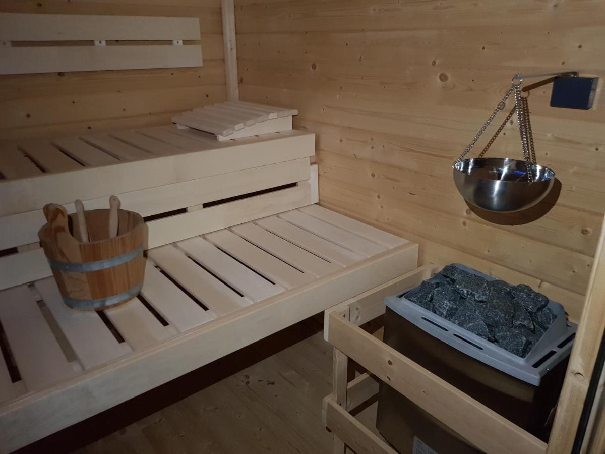 Holiday Home Znojmo W/ Wellness & Wine Eksteriør bilde